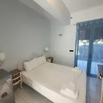 Aκrotiriresort לינה וארוחת בוקר