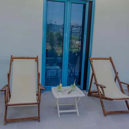 فندق مبيت وإفطار Aκrotiriresort