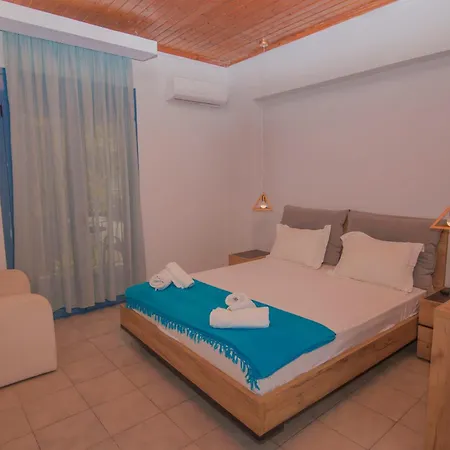 Aκrotiriresort فندق مبيت وإفطار
